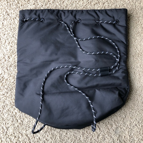 Pink black string bag - Picture 2 of 8